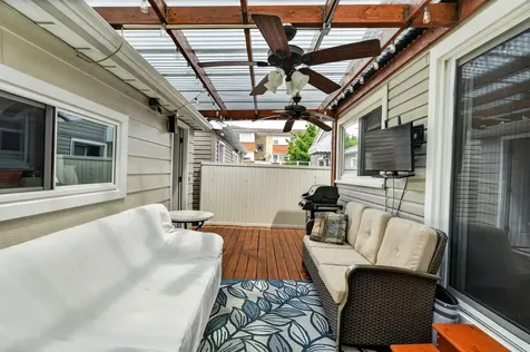 6602 West Montrose Avenue Harwood Heights IL 60706