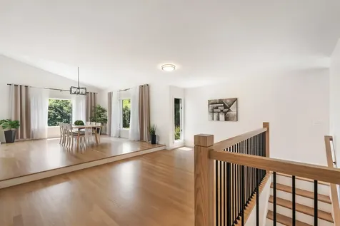 3N010 Lakeview Court West Chicago IL 60185