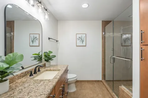 3N010 Lakeview Court West Chicago IL 60185