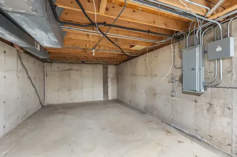 3N010 Lakeview Court West Chicago IL 60185