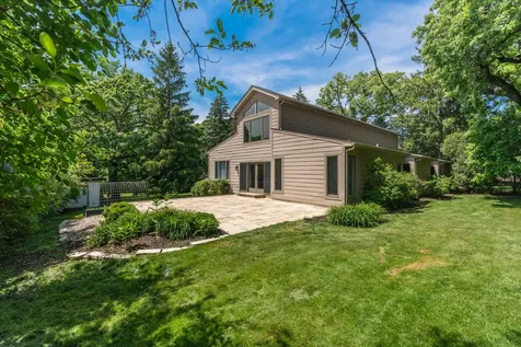 3N010 Lakeview Court West Chicago IL 60185