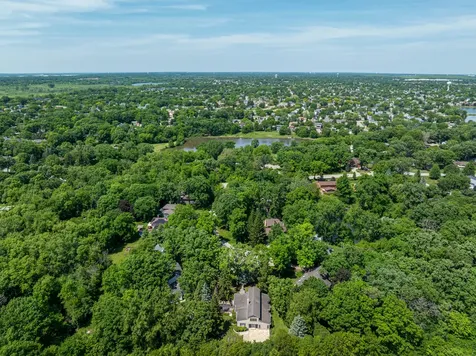 3N010 Lakeview Court West Chicago IL 60185