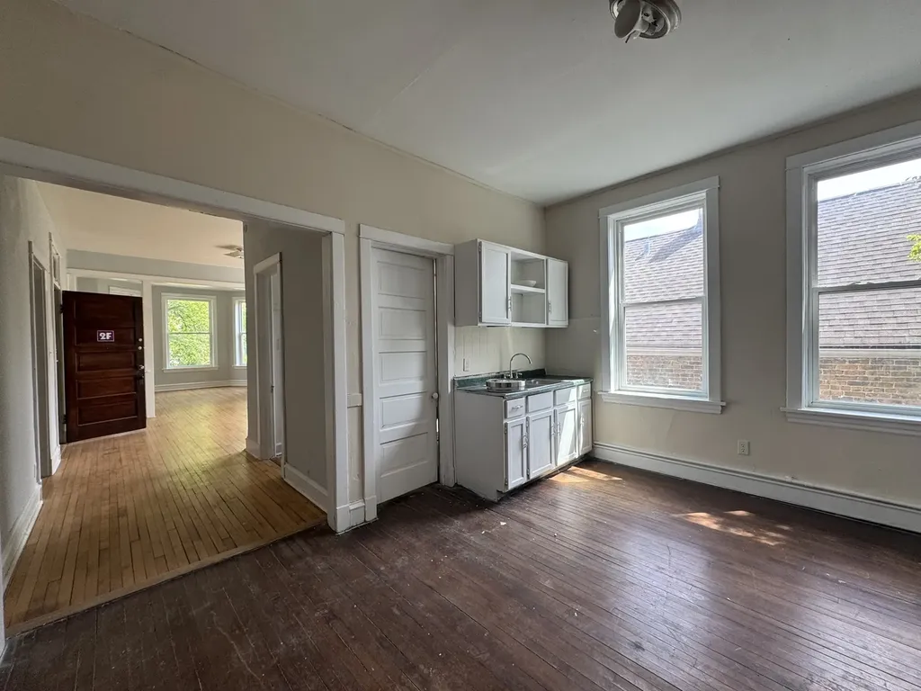 2744 South Millard Avenue Chicago IL 60415
