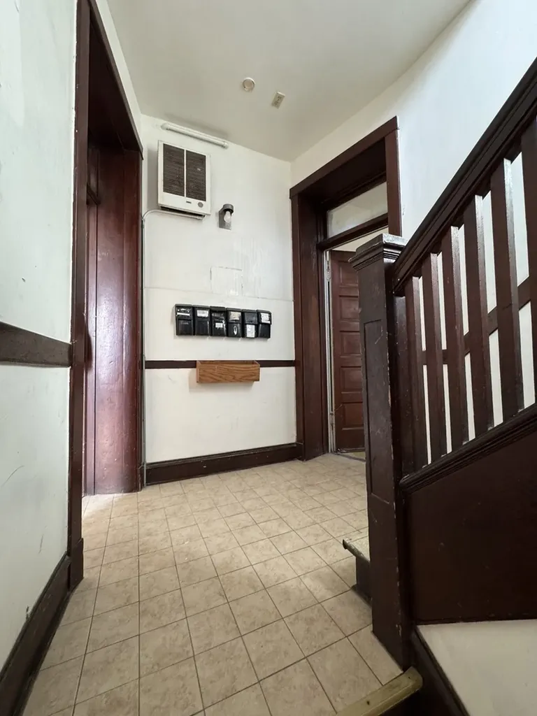 2744 South Millard Avenue Chicago IL 60415