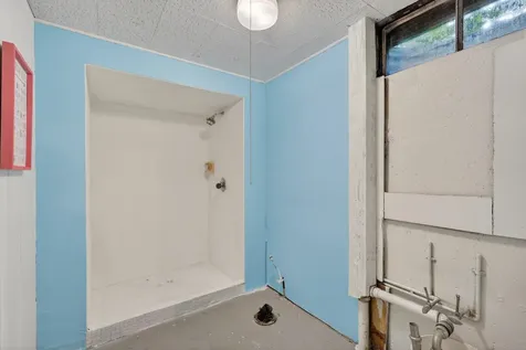 262 South 19th Street St. Charles IL 60174