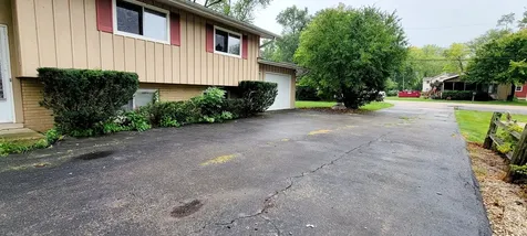 41511 North Country Club Drive Antioch IL 60002