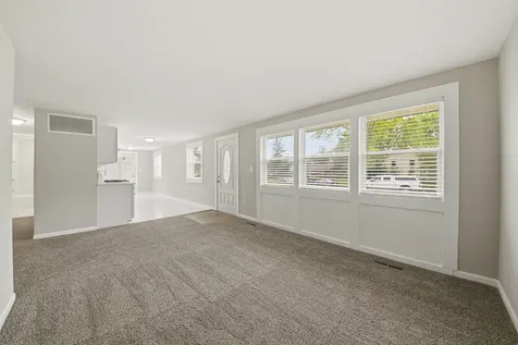 120 Adobe Circle Carpentersville IL 60110