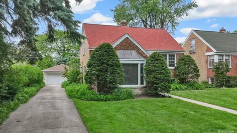 5320 Suffield Court Skokie IL 60077