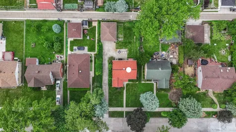 5320 Suffield Court Skokie IL 60077