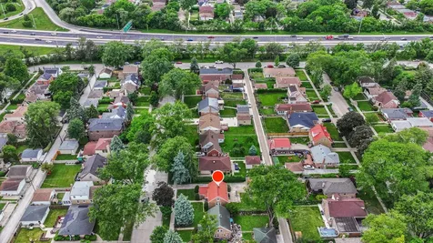 5320 Suffield Court Skokie IL 60077