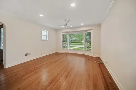 5320 Suffield Court Skokie IL 60077