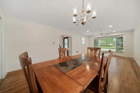 5320 Suffield Court Skokie IL 60077