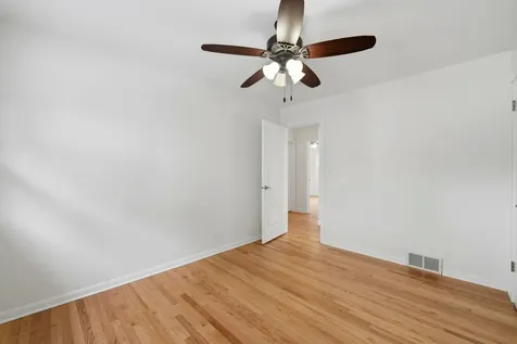 146 South Fremont Street Palatine IL 60067