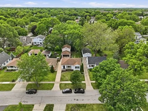 146 South Fremont Street Palatine IL 60067