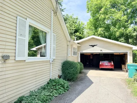 1304 North Everett Street Streator IL 61364