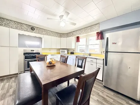 1304 North Everett Street Streator IL 61364