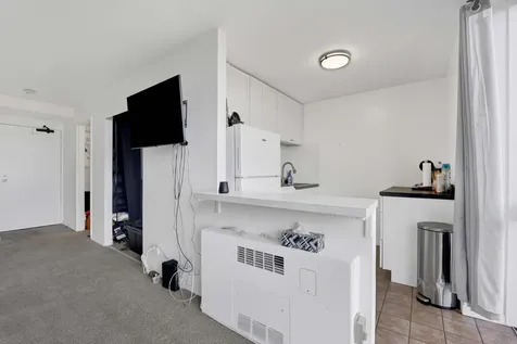 1555 North Dearborn Parkway Chicago IL 60610