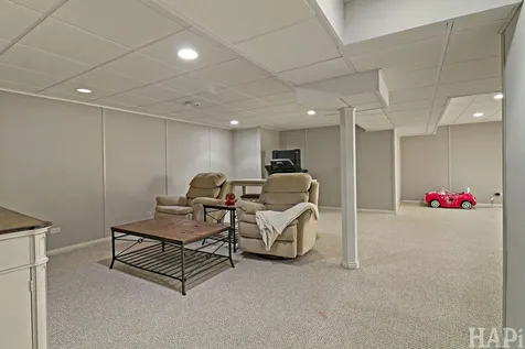 346 Prairie Mist Drive Round Lake IL 60073