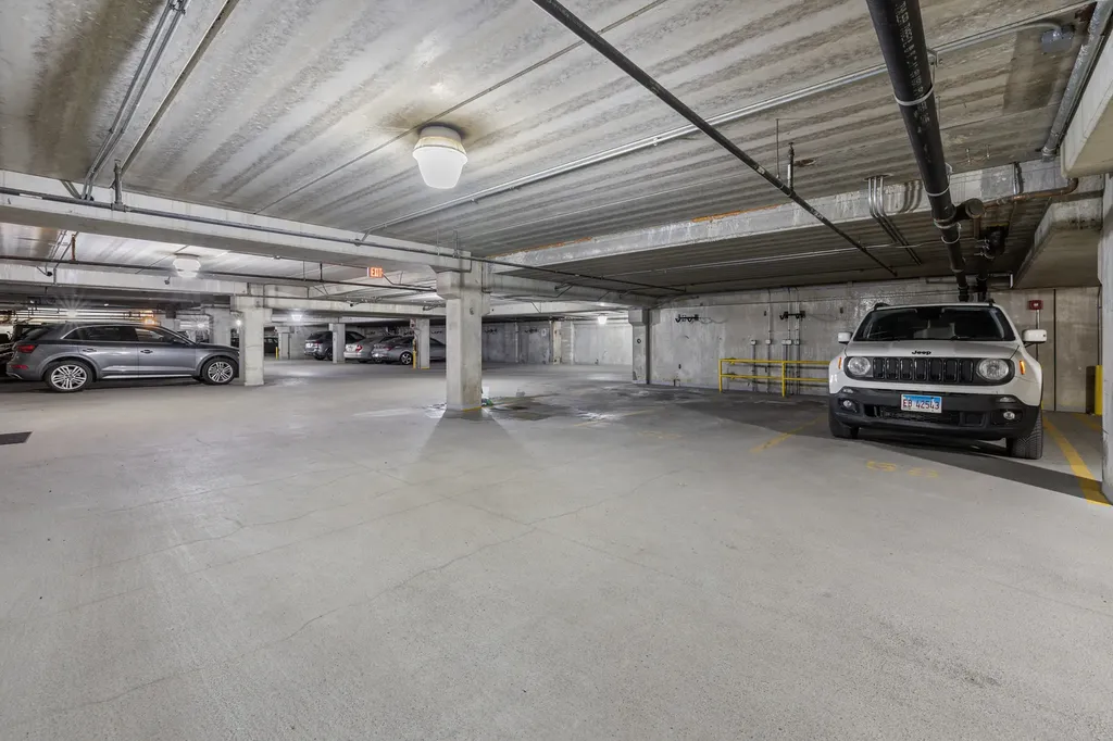 650 West Wayman Street Chicago IL 60661
