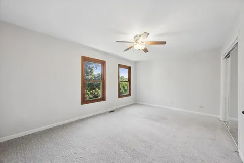 1239 Tennyson Lane Naperville IL 60540