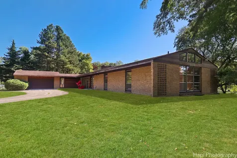 80 Meadow Hill Road Barrington Hills IL 60010