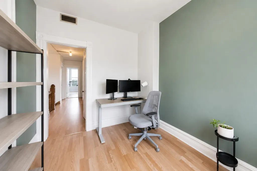 2835 South Millard Avenue Chicago IL 60623