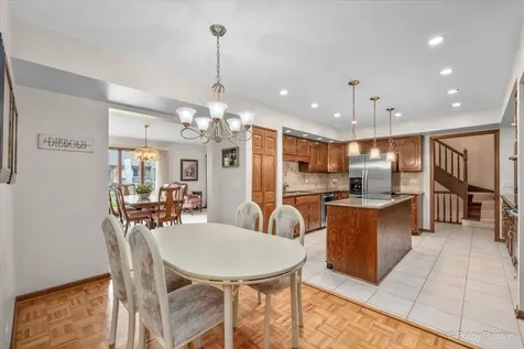 65 Country Club Drive Bloomingdale IL 60108