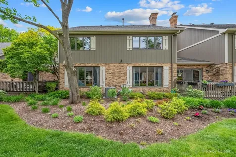 65 Country Club Drive Bloomingdale IL 60108