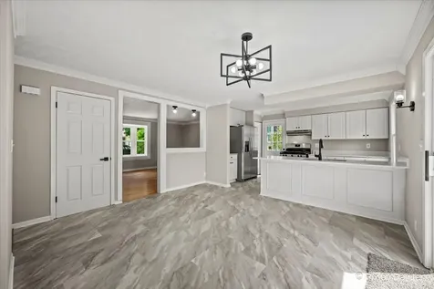 604 Rome Avenue Rockford IL 61107