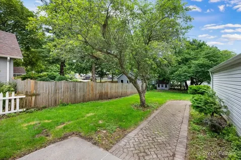 604 Rome Avenue Rockford IL 61107