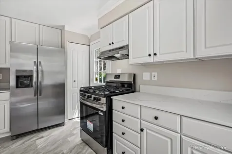 604 Rome Avenue Rockford IL 61107