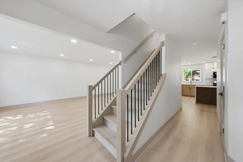421 Russet Avenue Naperville IL 60565
