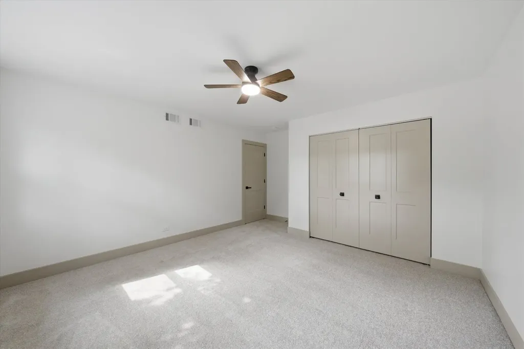 421 Russet Avenue Naperville IL 60565