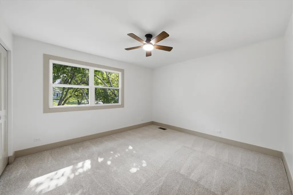 421 Russet Avenue Naperville IL 60565