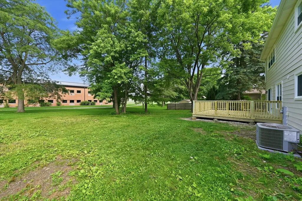 421 Russet Avenue Naperville IL 60565