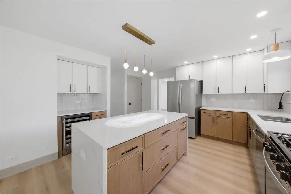 421 Russet Avenue Naperville IL 60565
