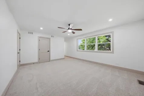 421 Russet Avenue Naperville IL 60565