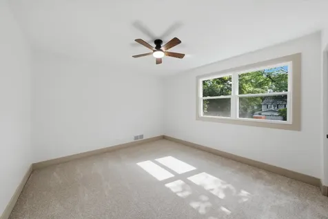 421 Russet Avenue Naperville IL 60565