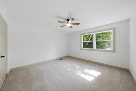 421 Russet Avenue Naperville IL 60565