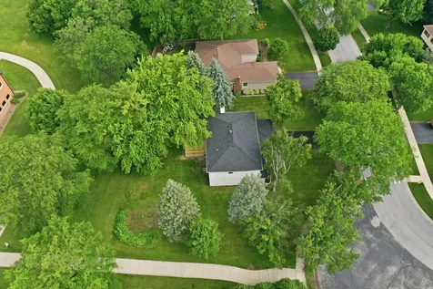 421 Russet Avenue Naperville IL 60565