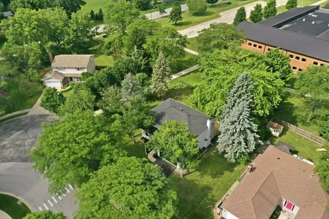421 Russet Avenue Naperville IL 60565