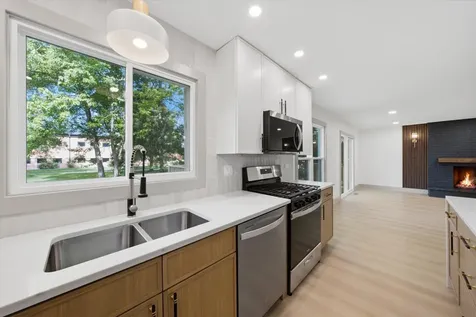 421 Russet Avenue Naperville IL 60565