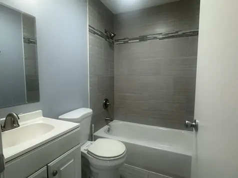 3602 Arthur Terrace Markham IL 60428