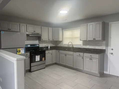 3602 Arthur Terrace Markham IL 60428