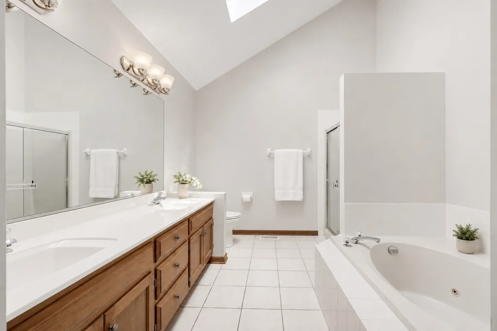 2255 Durand Drive Downers Grove IL 60515