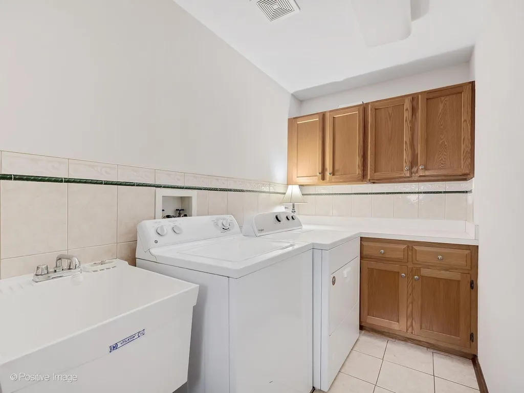 2255 Durand Drive Downers Grove IL 60515