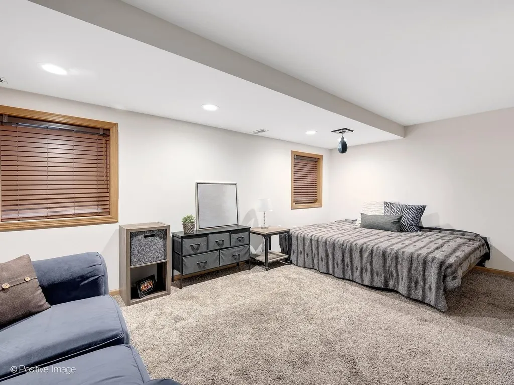 2255 Durand Drive Downers Grove IL 60515