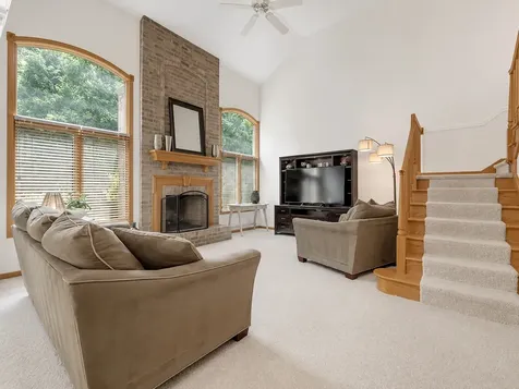 2255 Durand Drive Downers Grove IL 60515