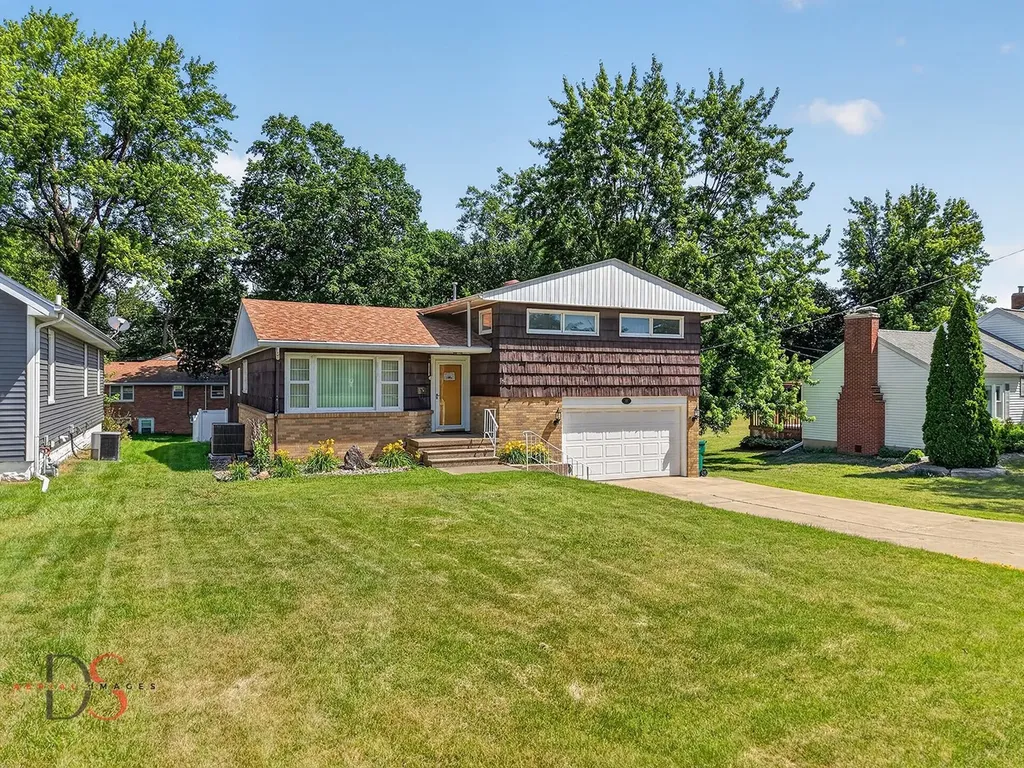 416 West Bluff Street Streator IL 61364