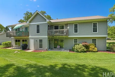 320 North Thornwood Drive Mchenry IL 60050